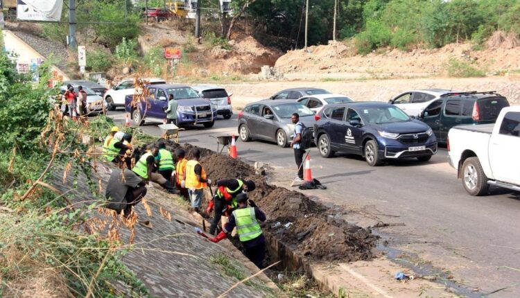 Buz Stop Boys, Zoomlion collaborate to keep Accra beautiful - The ...